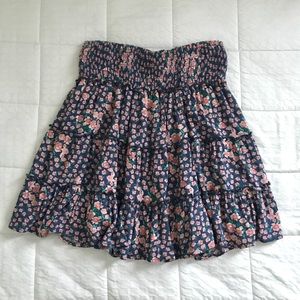 Size small American eagle pink and blue skirt